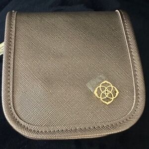 Kendra Scott Travel Jewelry Wallet, Brand new with plastic